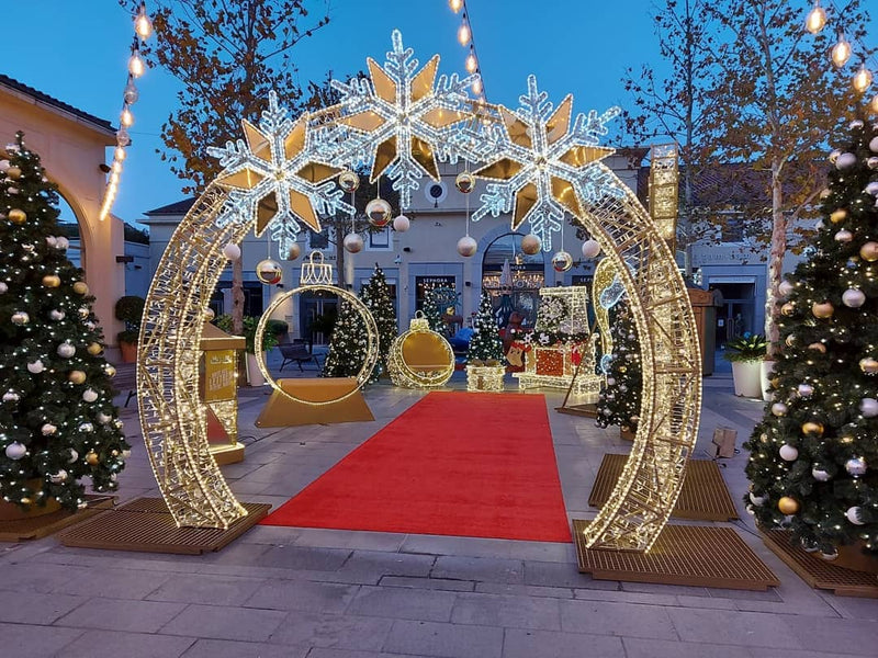 10ft Giant Pre-Lit LED Walk-Through Snowflake Arch